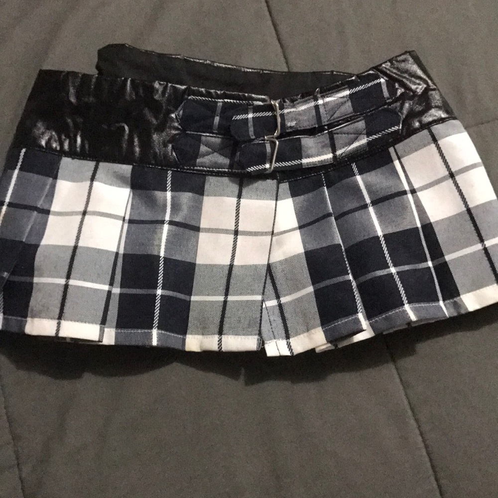 Hot Topic plaid skirt 1X